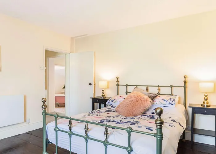 3 Bed In York Oc-57964 Holiday home Stillingfleet