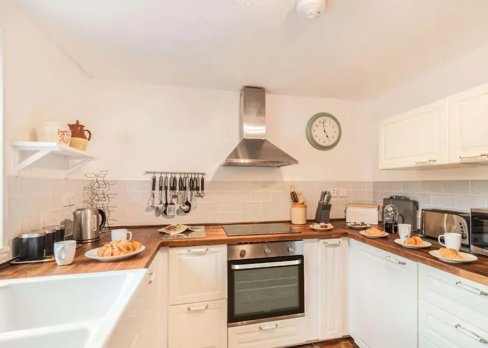 3 Bed In York Oc-57964 *