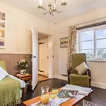 3 Bed In York Oc-57964 * Stillingfleet