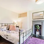 3 Bed In York Oc-57964 Ferienhaus